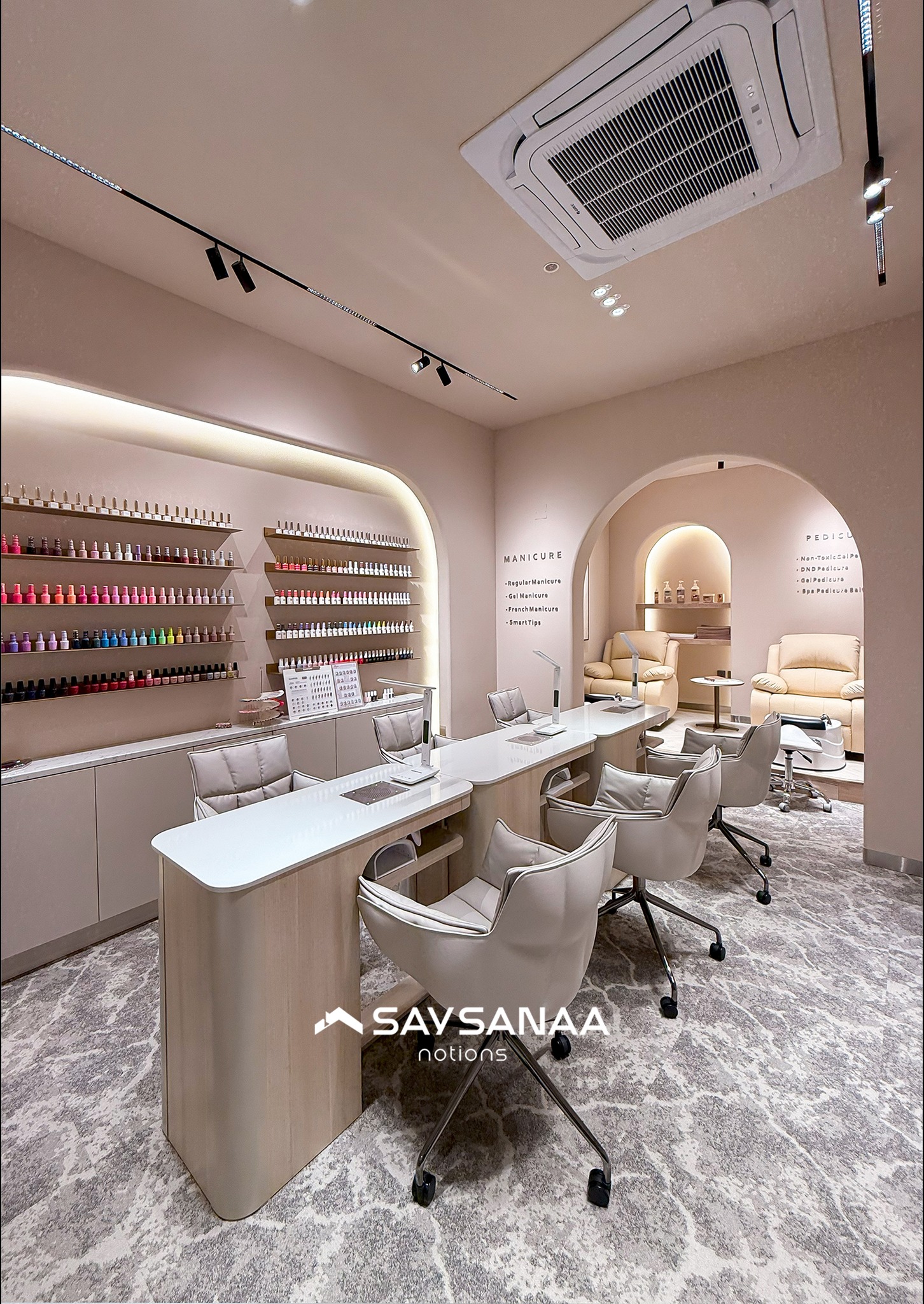 Crystal salon 6